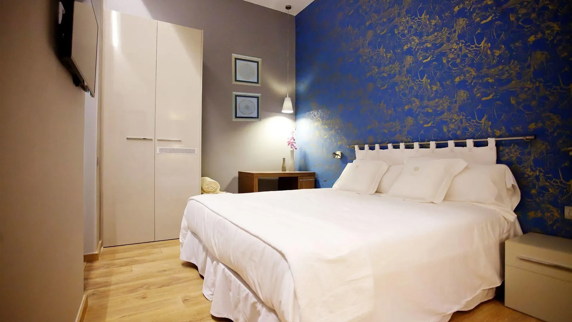 Vasanta Hotel Eixample, Sonder By Marriott Bonvoy 바르셀로나 3*,